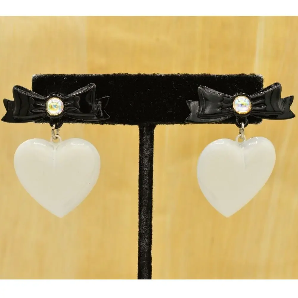 Vintage Heart Bow Dangle Earrings Black White Iridescent Cabochon NOS 1980s 9L